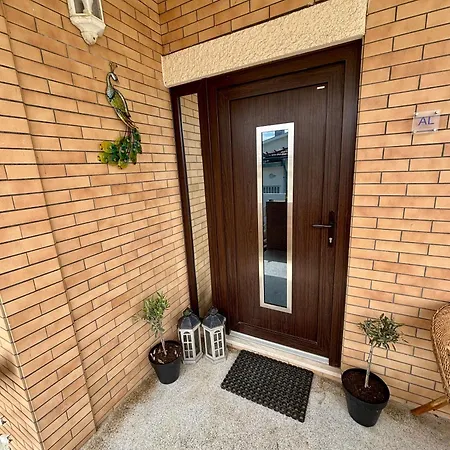 Charming 2-bedroom In Arcozelo-aguda